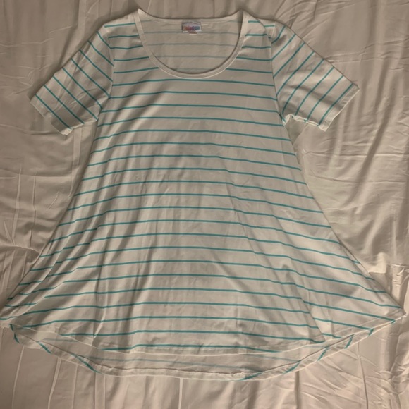 SOLD LuLaroe Perfect T - Picture 2 of 6